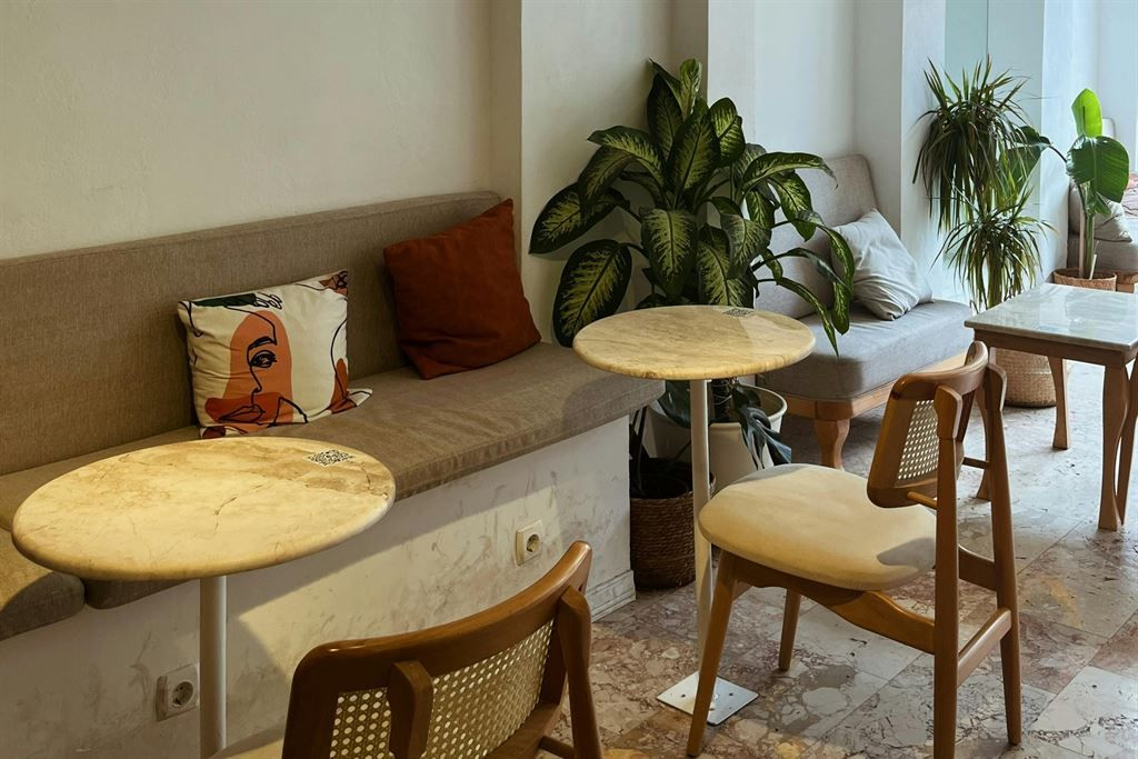 commerce en vente sur PARIS (75008) - Voir les photos  Commerce Vente Paris 8