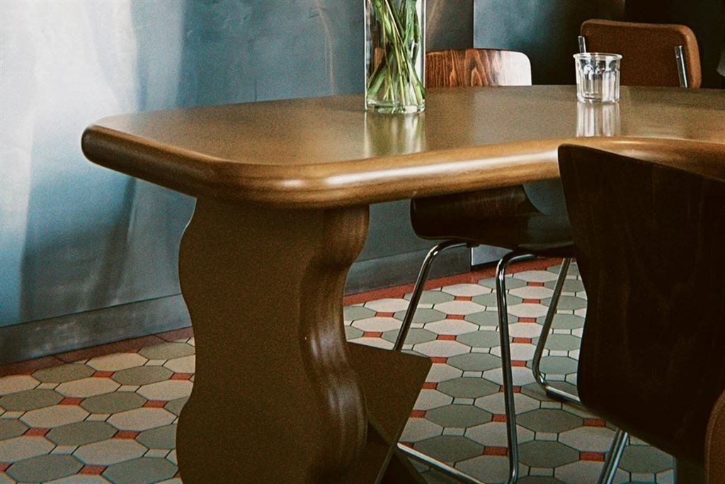 Commerce Vente Suresnes