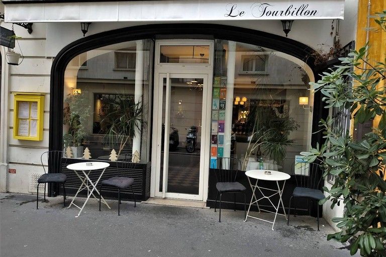 LE TOURBILLON 