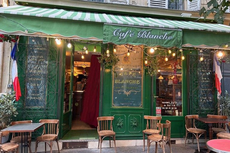 CAFE BLANCHE