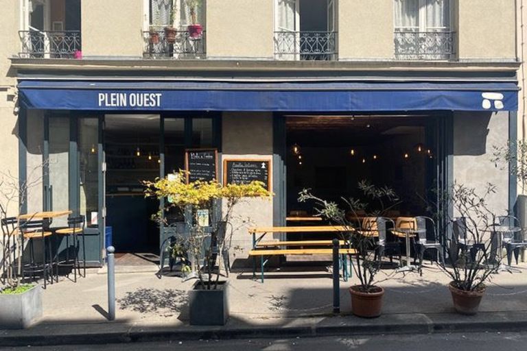 PLEIN OUEST